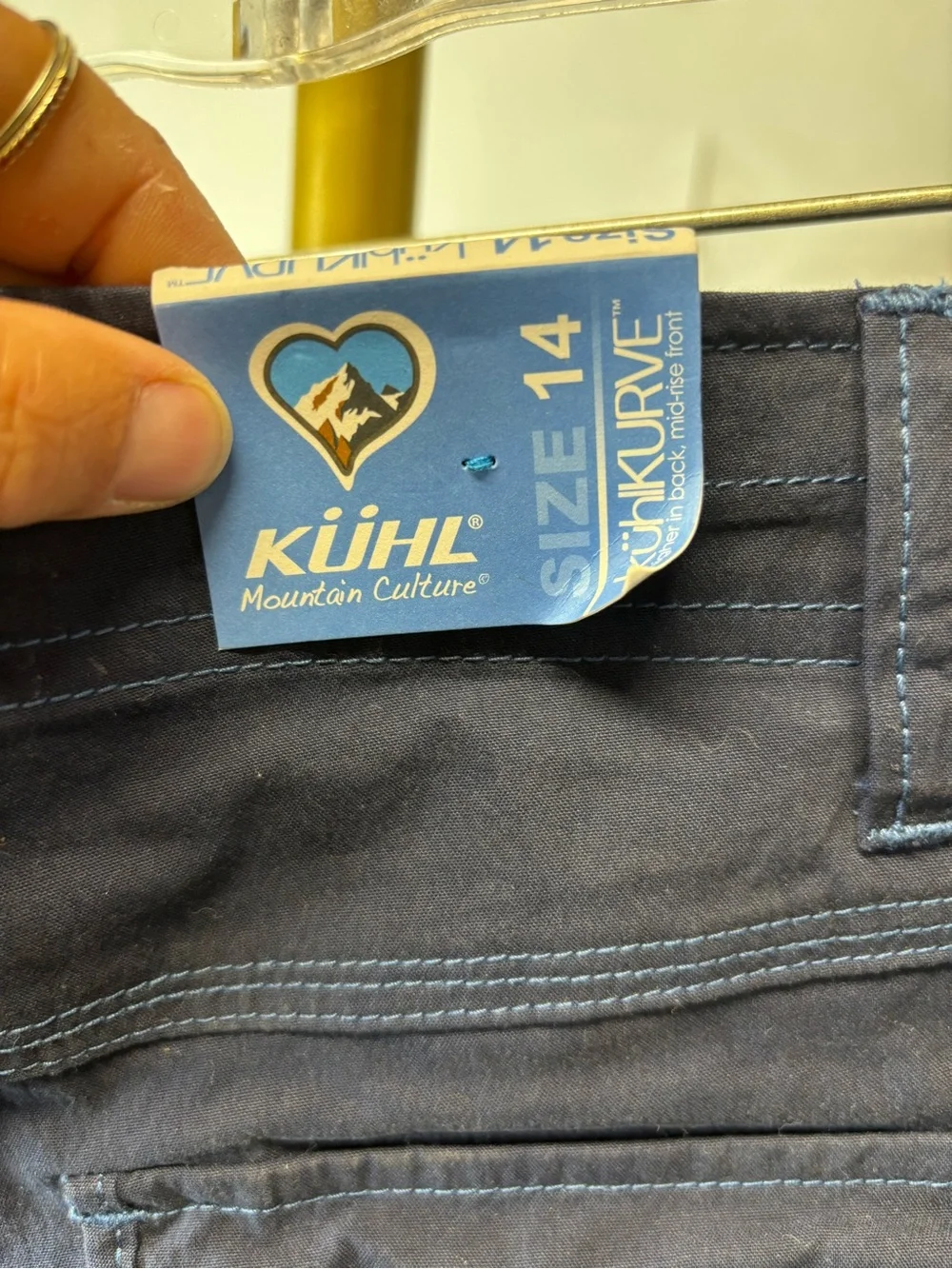 Kuhl Splash cargo shorts women’s size 14 brand new with tags navy blue